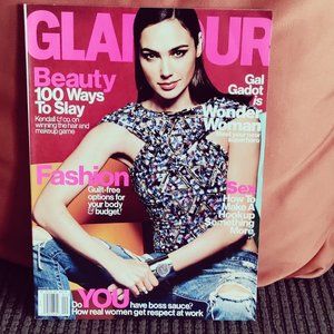 Glamour Magazine Beauty Fashion You April 2016